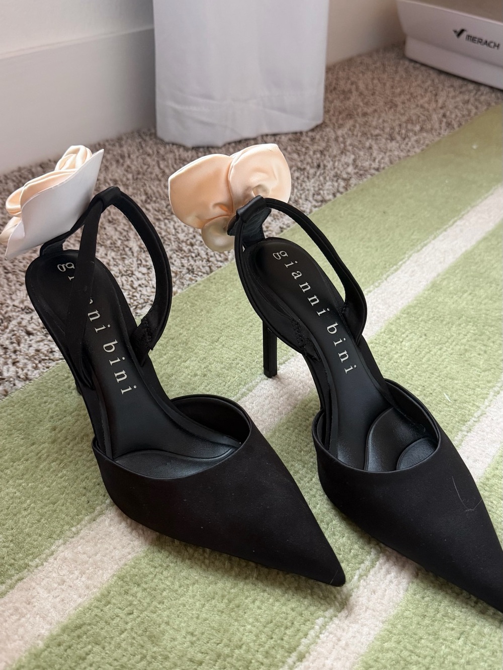 Gianni Bini Black Pointed-Toe Stiletto Heels with Cream Floral Accent